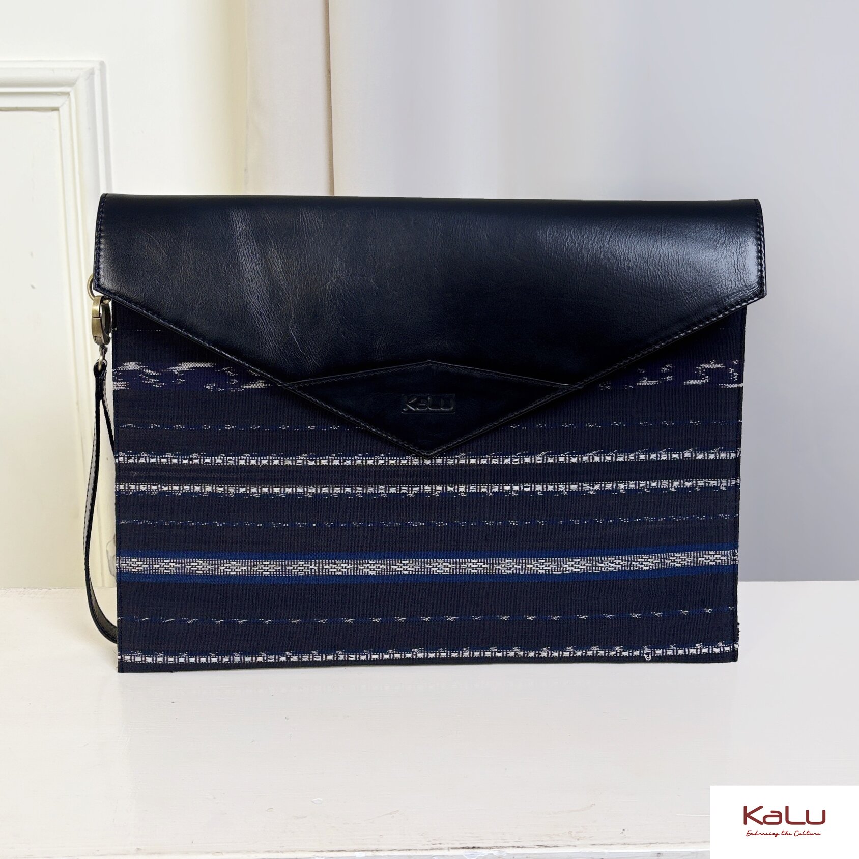 KALU Madya Laptop Sleeve